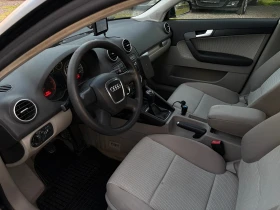 Audi A3 -1.9TDI-105кс(BKC)-КЛИМАТРОНИК-НАВИГАЦИЯ-SPORTBACK, снимка 9