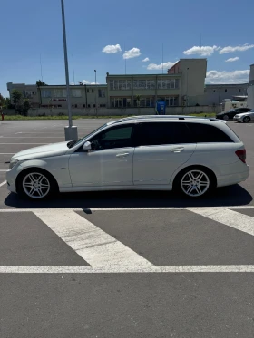 Mercedes-Benz C 180, снимка 3