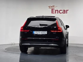 Volvo V60 Generation B5 Ultimate Awd, снимка 4