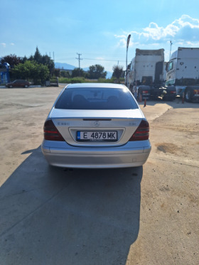 Mercedes-Benz C 220, снимка 5