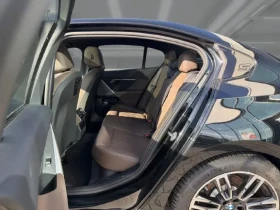 BMW 520 i = M-Sport = Shadow Line Гаранция - 47500 € / 92901.93 лв. - 18558684 11