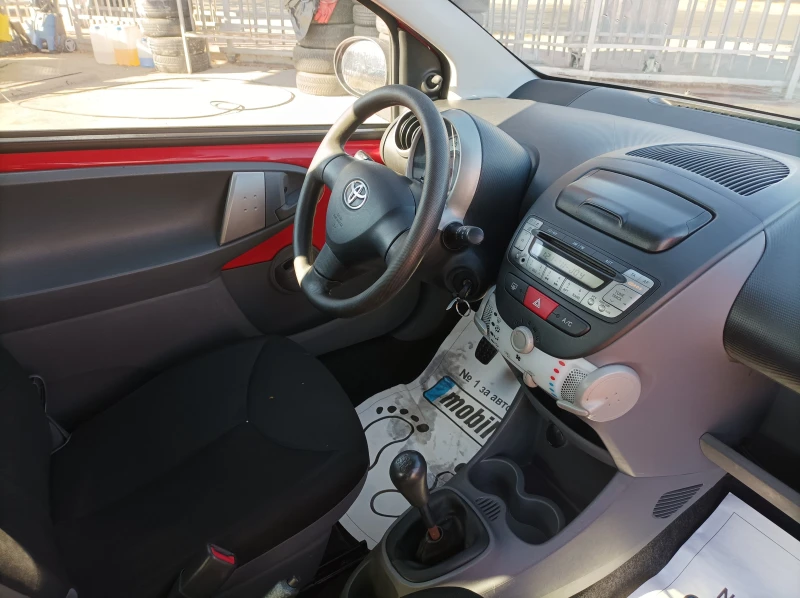 Toyota Aygo 1.0 BENZIN/EURO 5B- ЛИЗИНГ , снимка 8 - Автомобили и джипове - 47687102