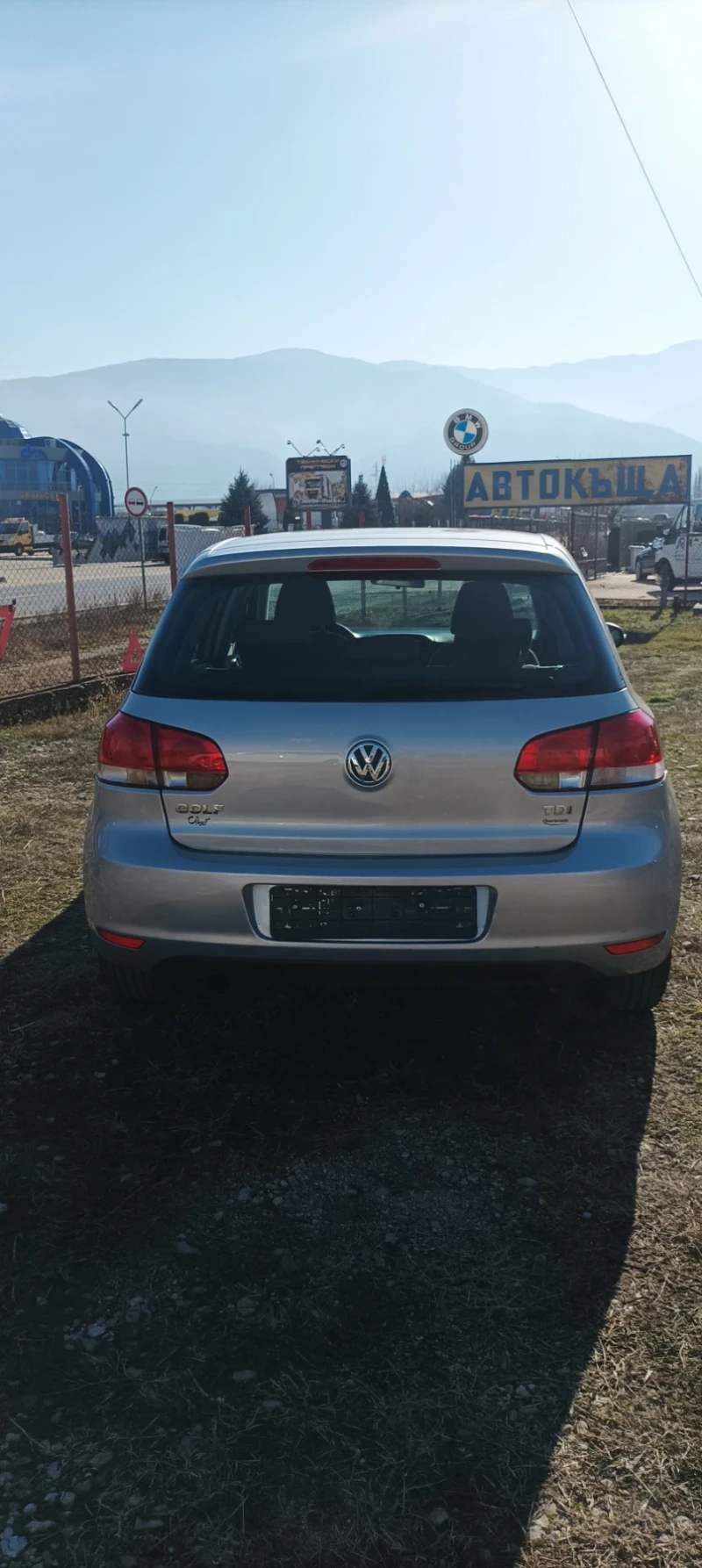 VW Golf  TDI, снимка 3 - Автомобили и джипове - 48499308