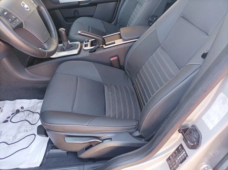 Volvo V50 2.0 BENZIN -ЛИЗИНГ , снимка 12 - Автомобили и джипове - 50908667