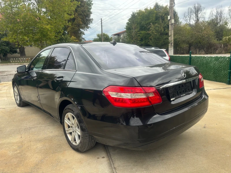 Mercedes-Benz E 200 2.2, снимка 5 - Автомобили и джипове - 52673196