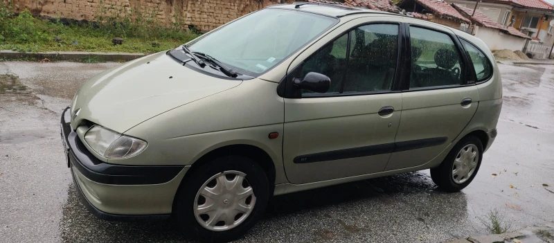Renault Megane Scenic, снимка 3 - Автомобили и джипове - 52868584