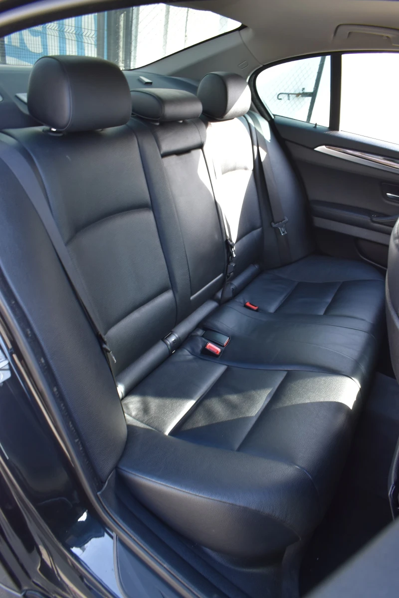 BMW 520 D* M-PACK* ANDROID, снимка 12 - Автомобили и джипове - 52500830