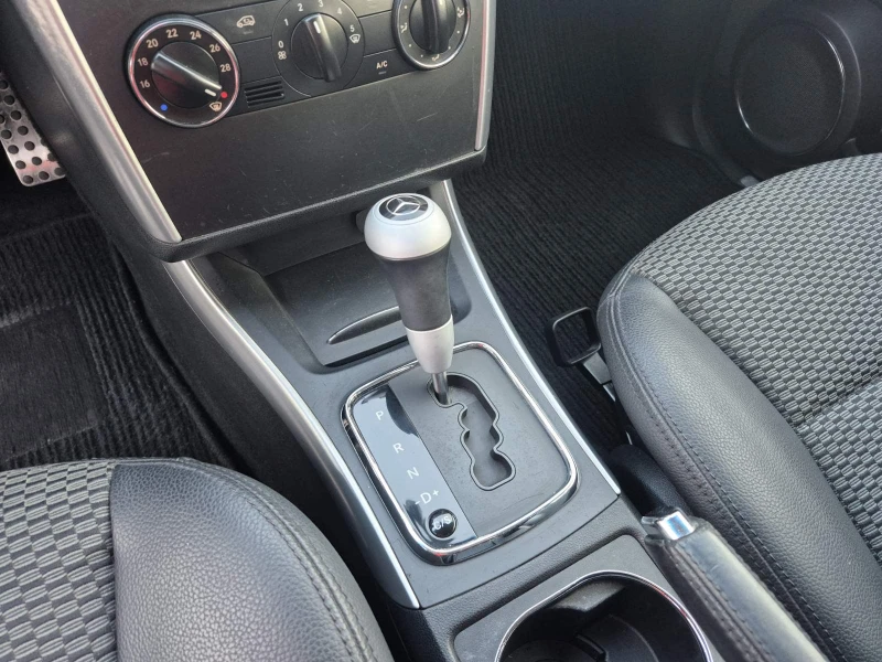Mercedes-Benz B 200 CDI - AVTOMAT* * * , снимка 13 - Автомобили и джипове - 52755953