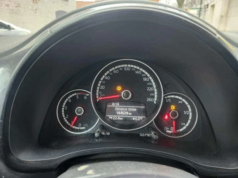 VW Beetle * Comfortline TDI Manual * Certified* * 3 Yr Warra, снимка 9 - Автомобили и джипове - 53529205