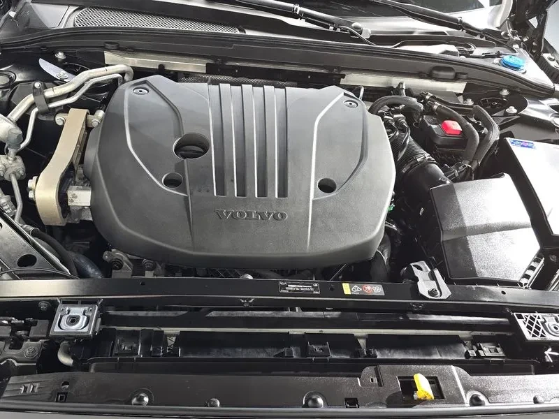 Volvo V60 Generation B5 Ultimate Awd, снимка 6 - Автомобили и джипове - 56225033