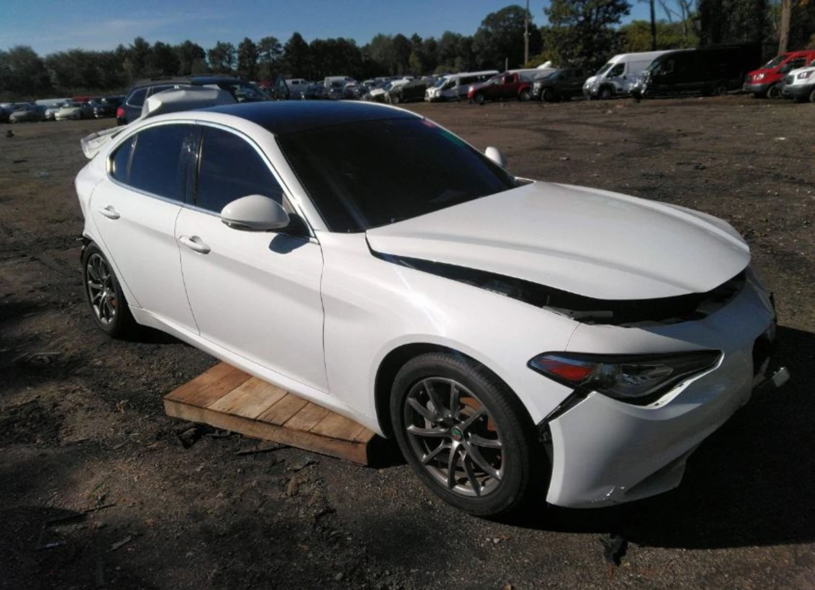 Alfa Romeo Giulia TI Q4, снимка 1