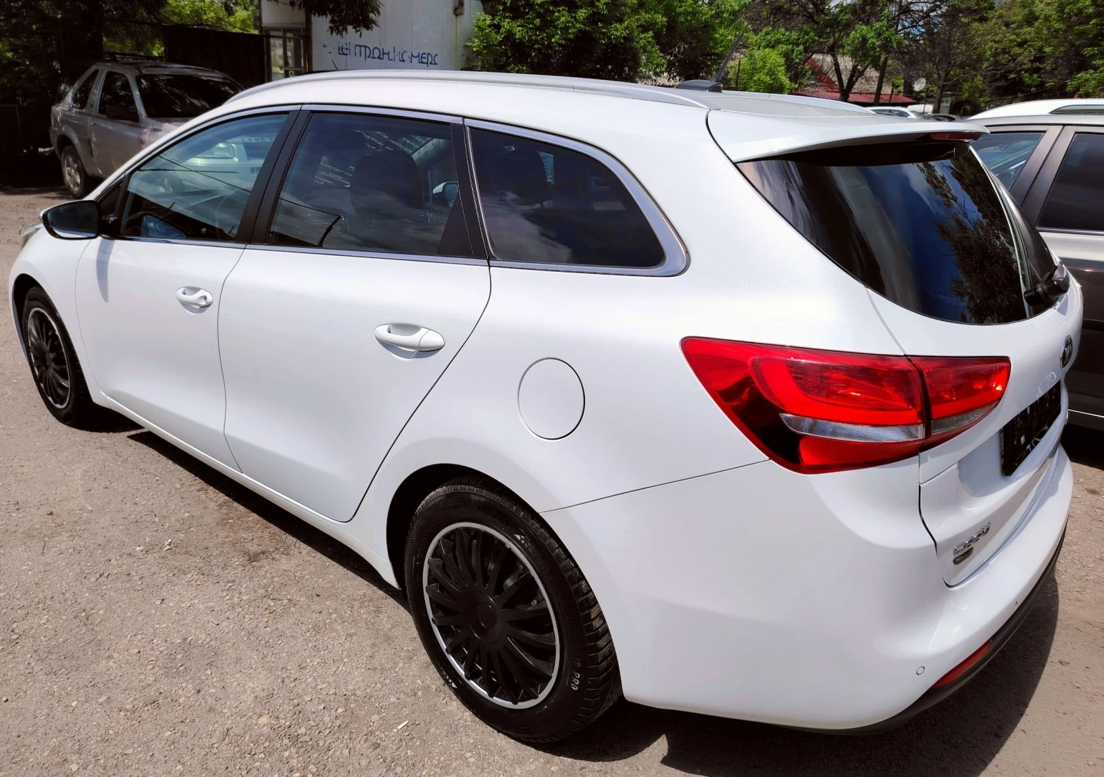 Kia Ceed Eco-Dinamics - изображение 8
