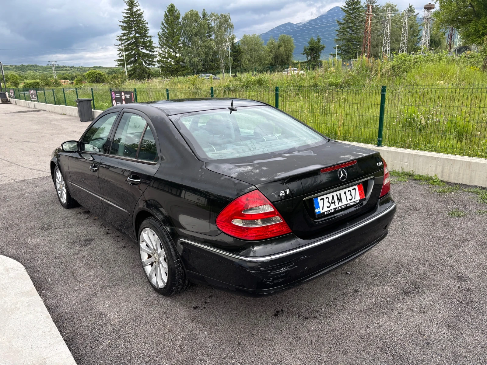 Mercedes-Benz E 270 2.7 CDI - изображение 6