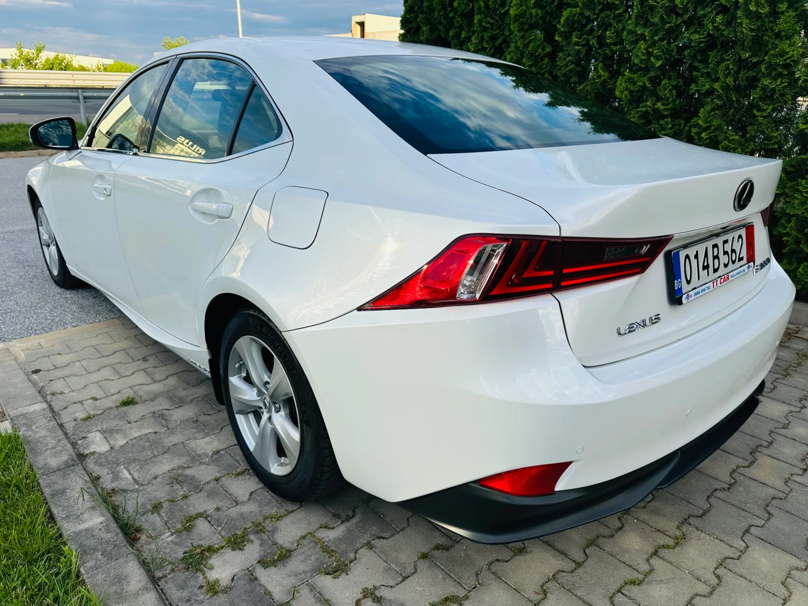 Lexus IS 300 150хил. hybrid Кожа! Нави! Камера! 5/100км! - изображение 6