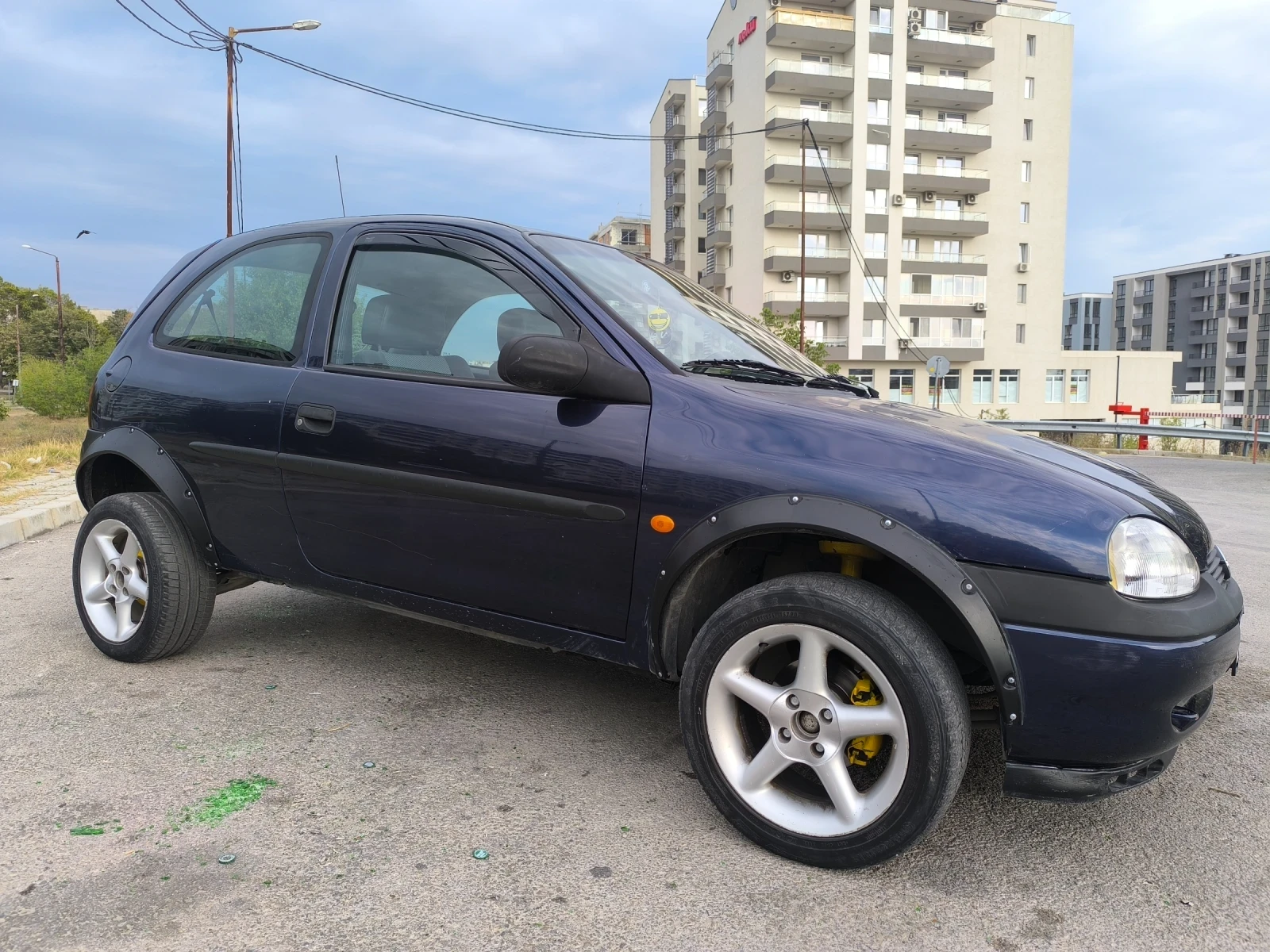 Opel Corsa  - изображение 8