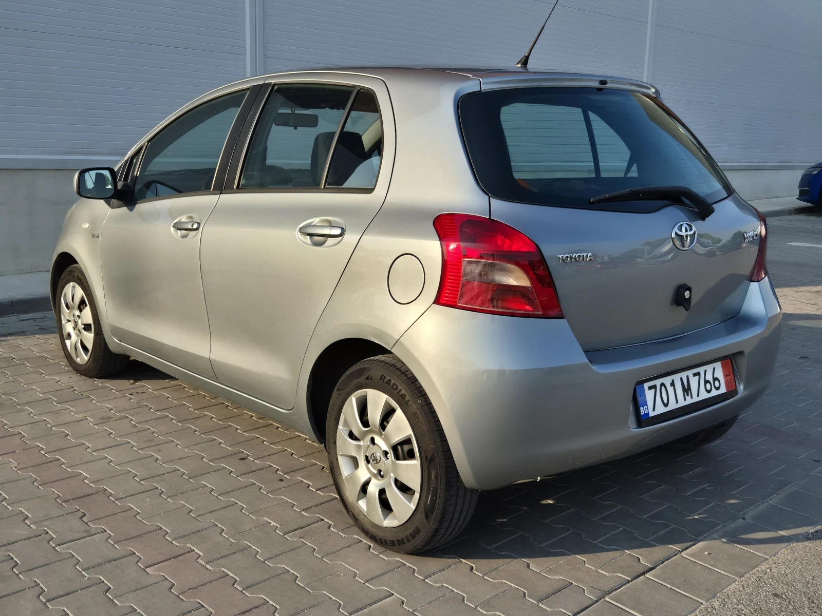 Toyota Yaris 1.4 AUTO D4D - изображение 4