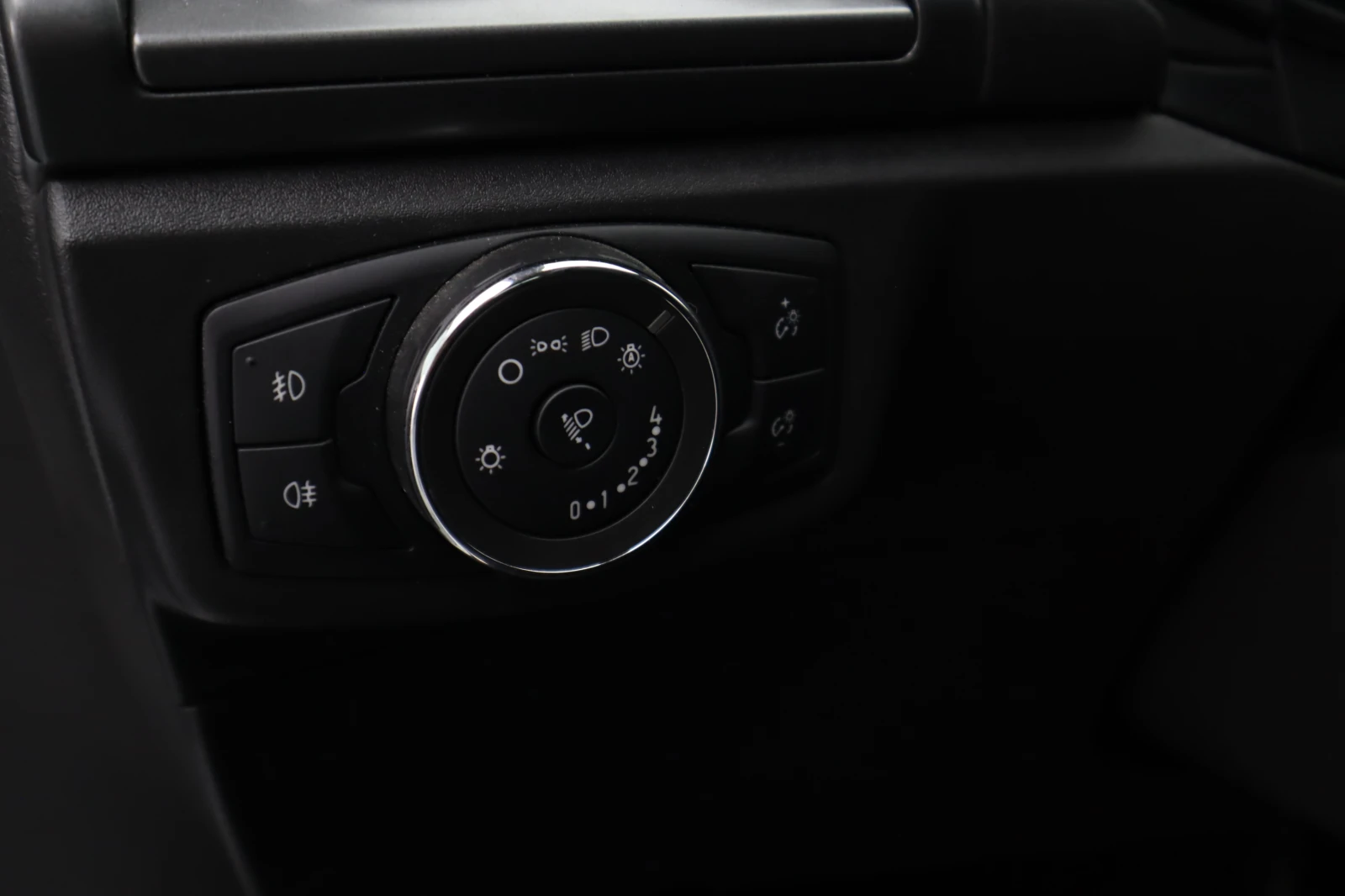 Ford Mondeo 2.0 TDCI | Mobile.bg — изображение 16
