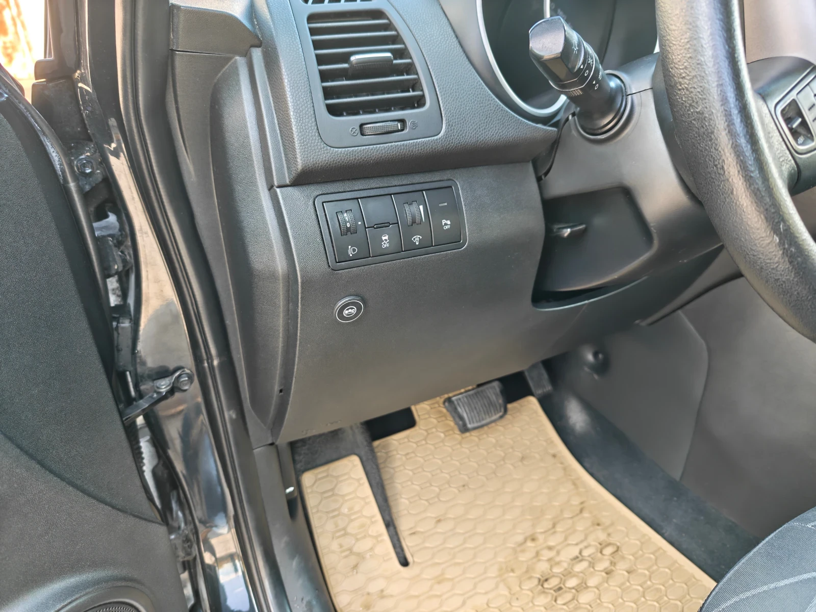 Kia Venga 1.6 / 125 (/) | Mobile.bg   5