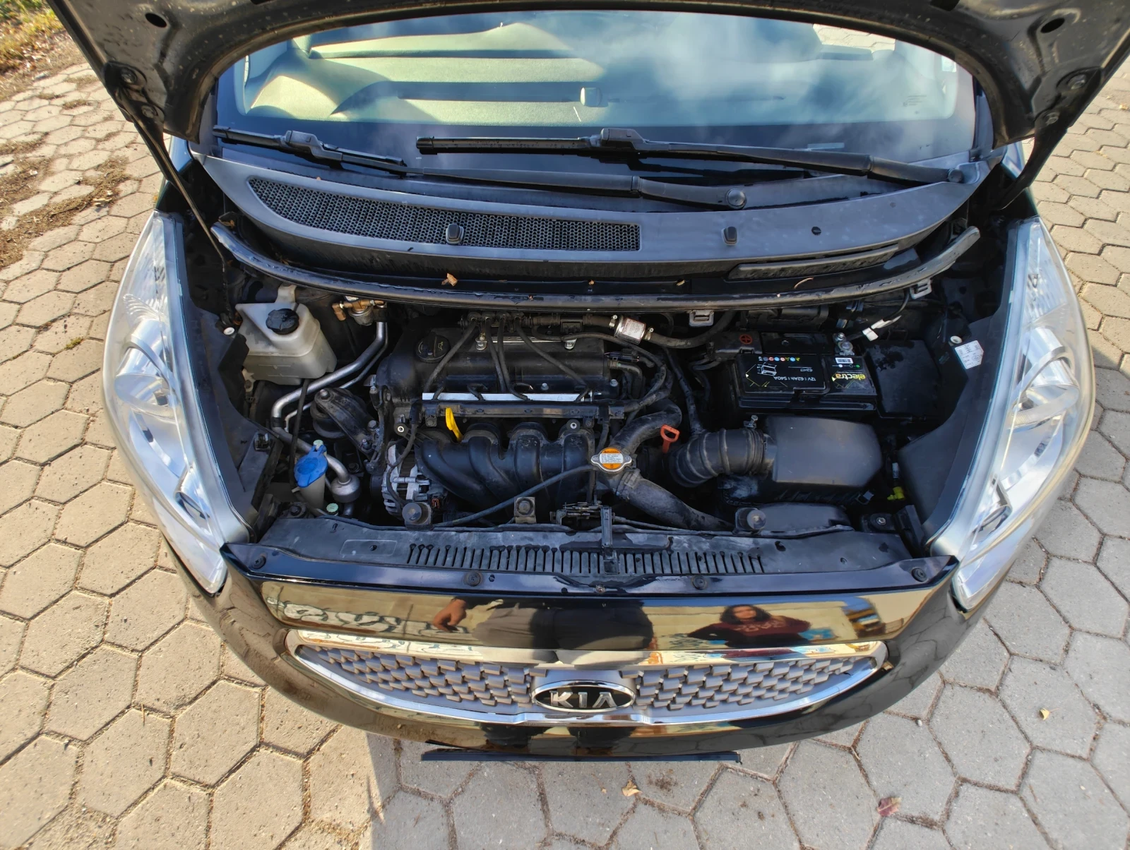 Kia Venga 1.6 / 125 (/) | Mobile.bg   7