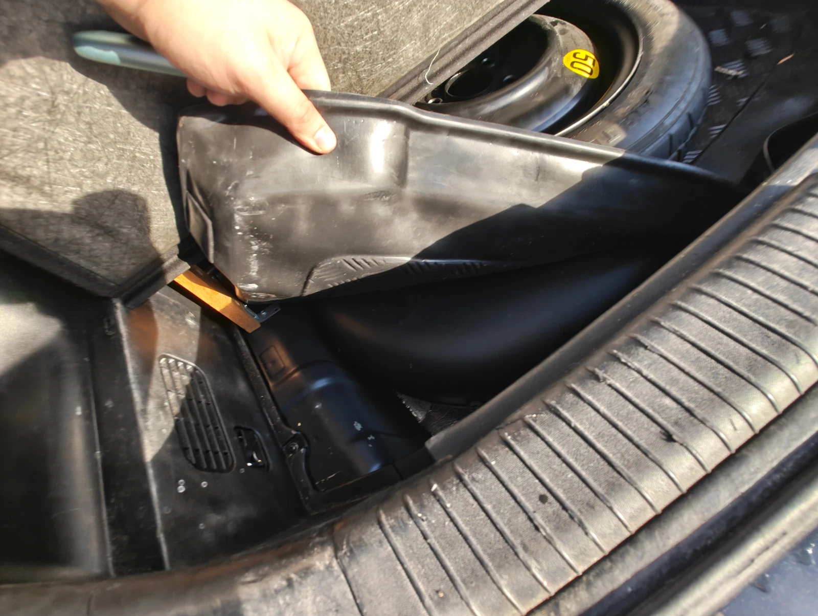 Kia Venga 1.6 / 125 (/) | Mobile.bg   12