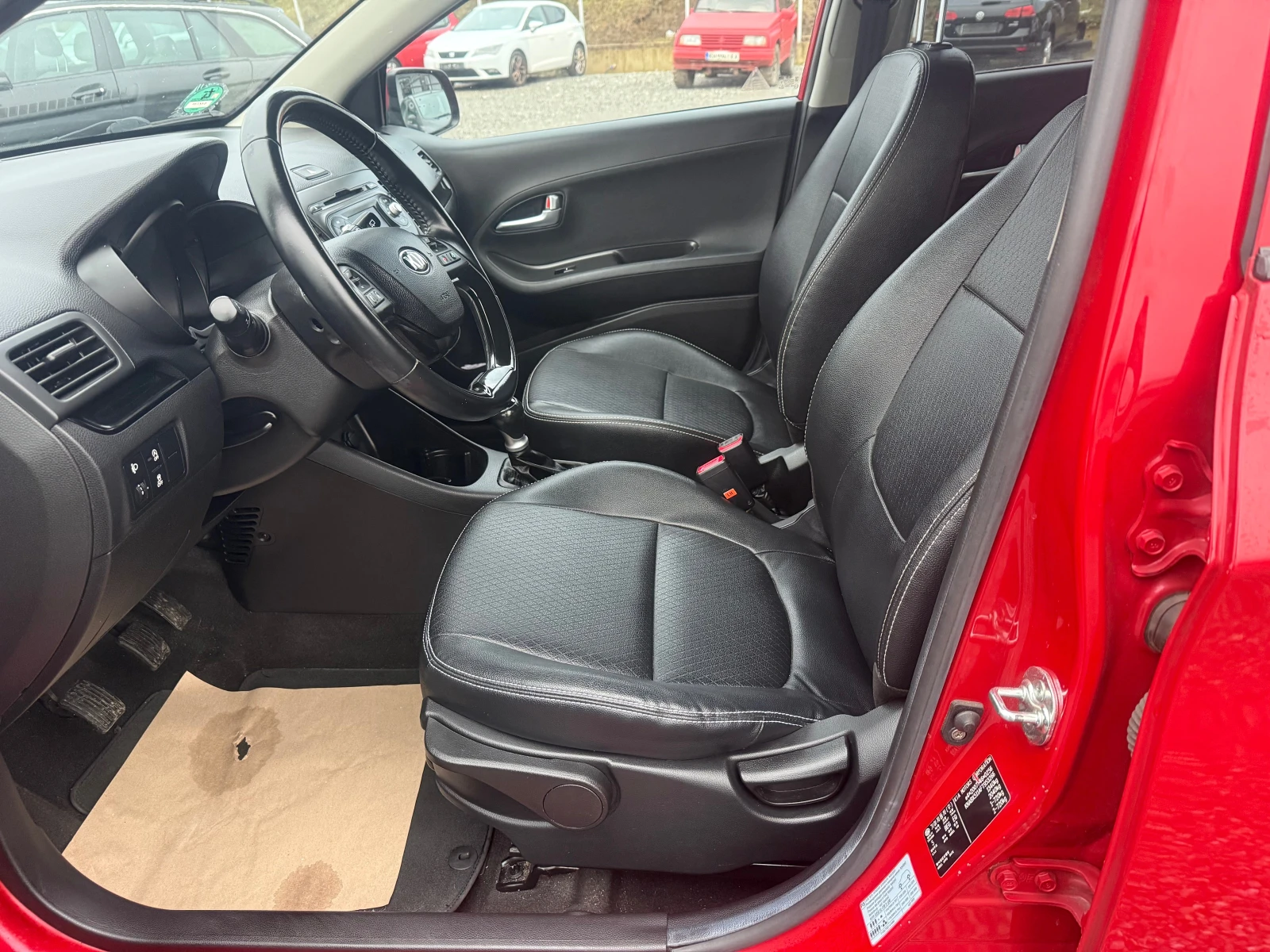 Kia Picanto 1.0 I EVRO 5 - изображение 9