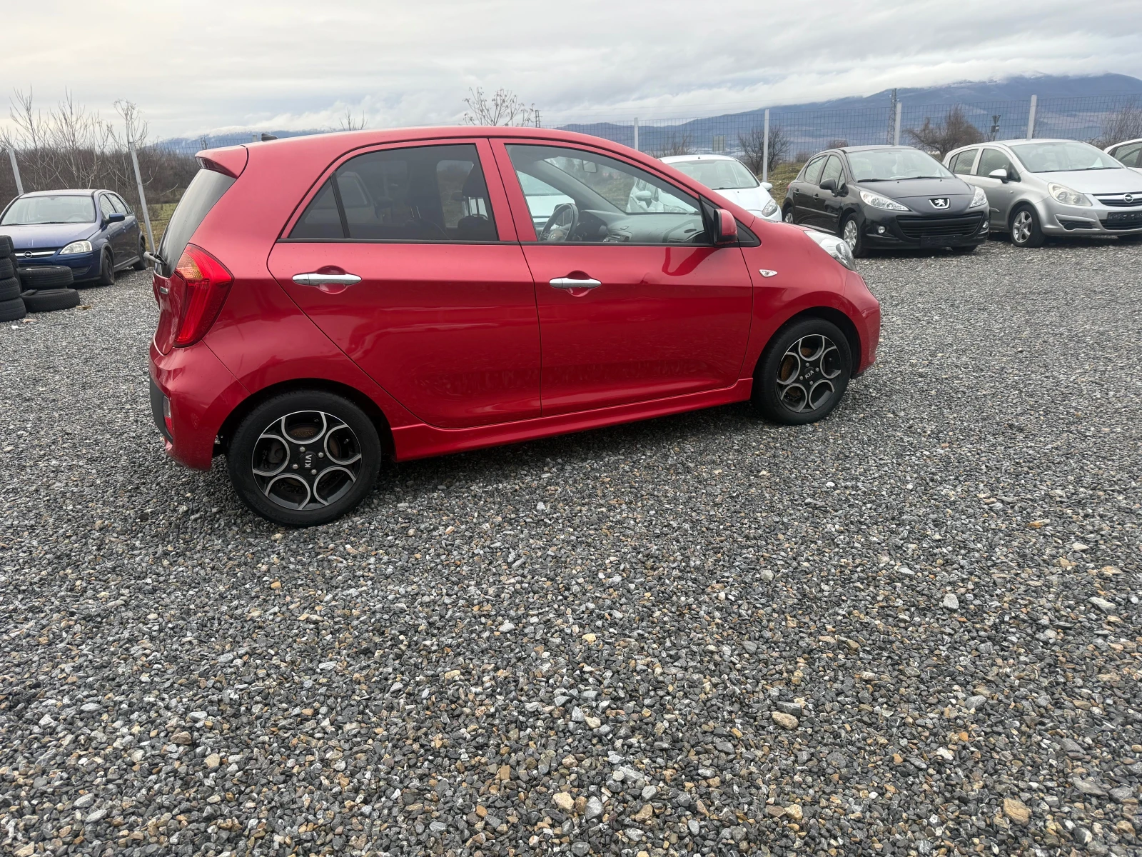 Kia Picanto 1.0 I EVRO 5 - изображение 8