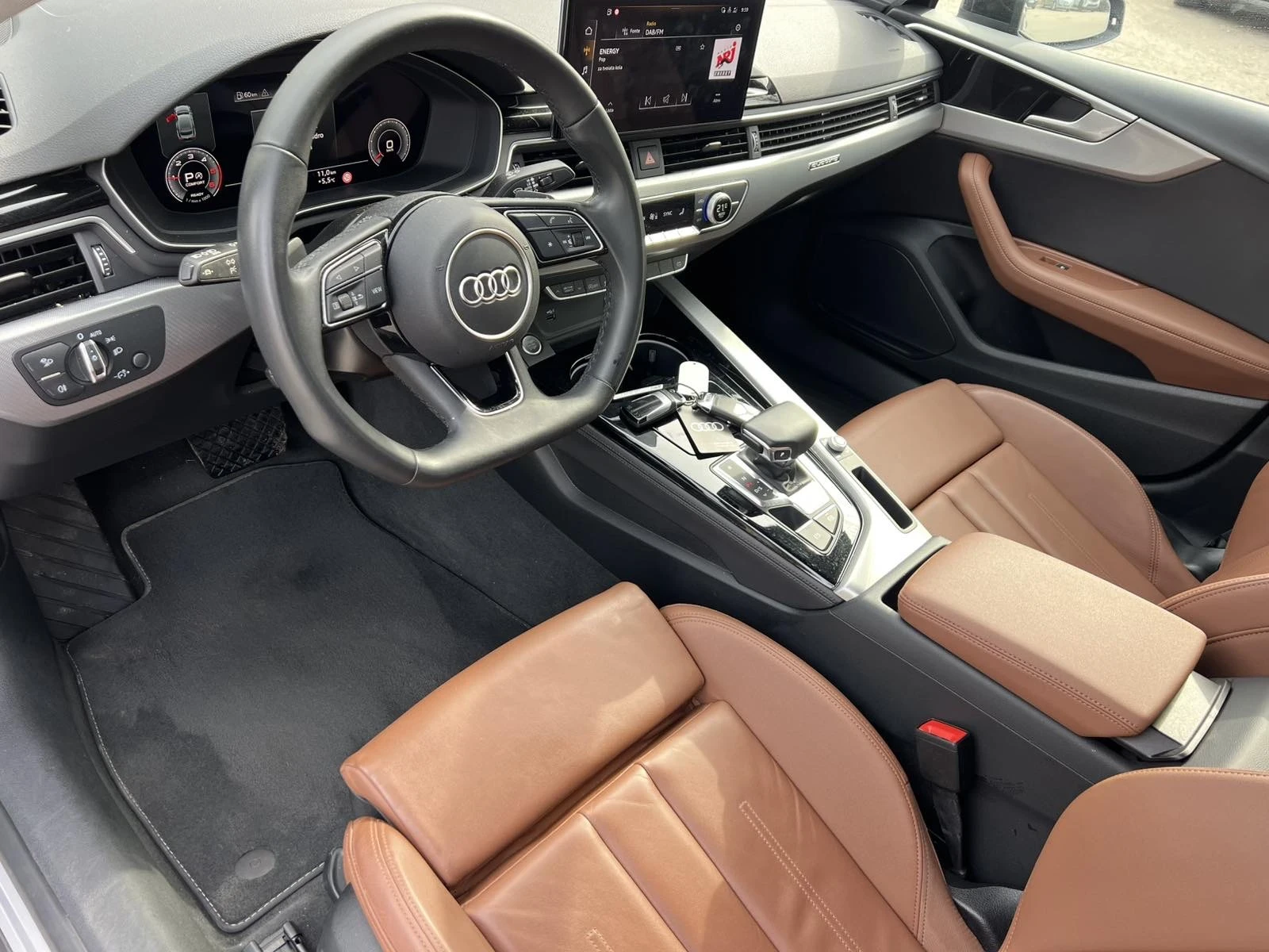 Audi A5 S-Line MILD HYBRID , снимка 10 - Автомобили и джипове - 53579616