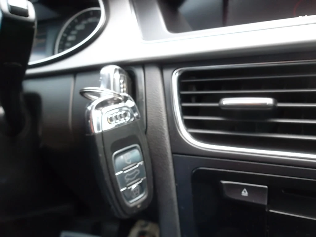 Audi A4 2.0TDI 6�������� 177 FACE | Mobile.bg � ����������� 17