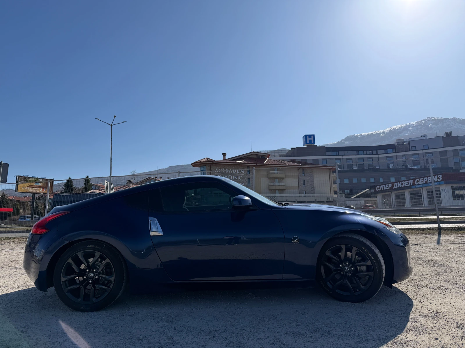 Nissan 370Z BASE, снимка 3 - Автомобили и джипове - 53829579