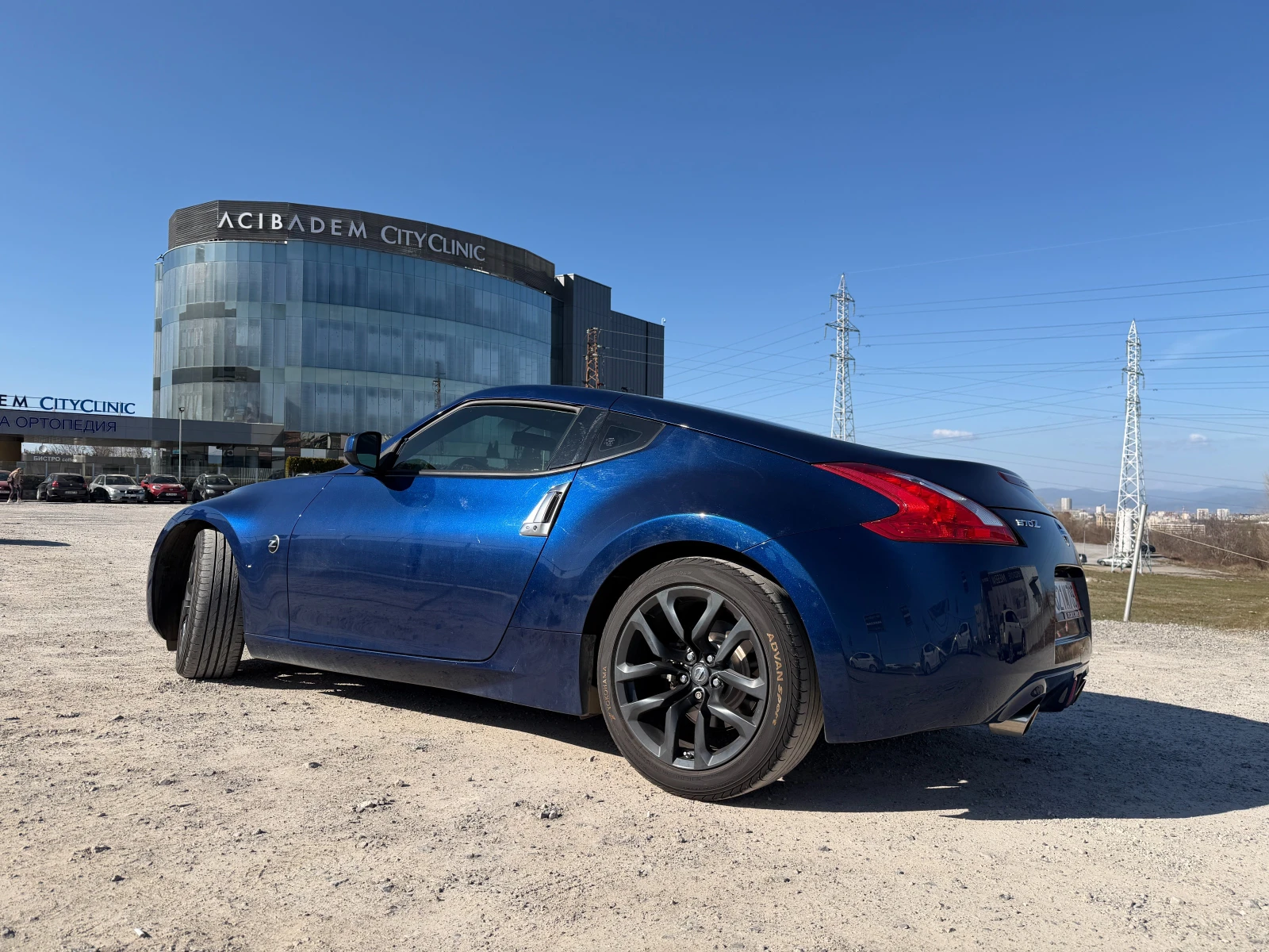 Nissan 370Z BASE, снимка 2 - Автомобили и джипове - 53829579