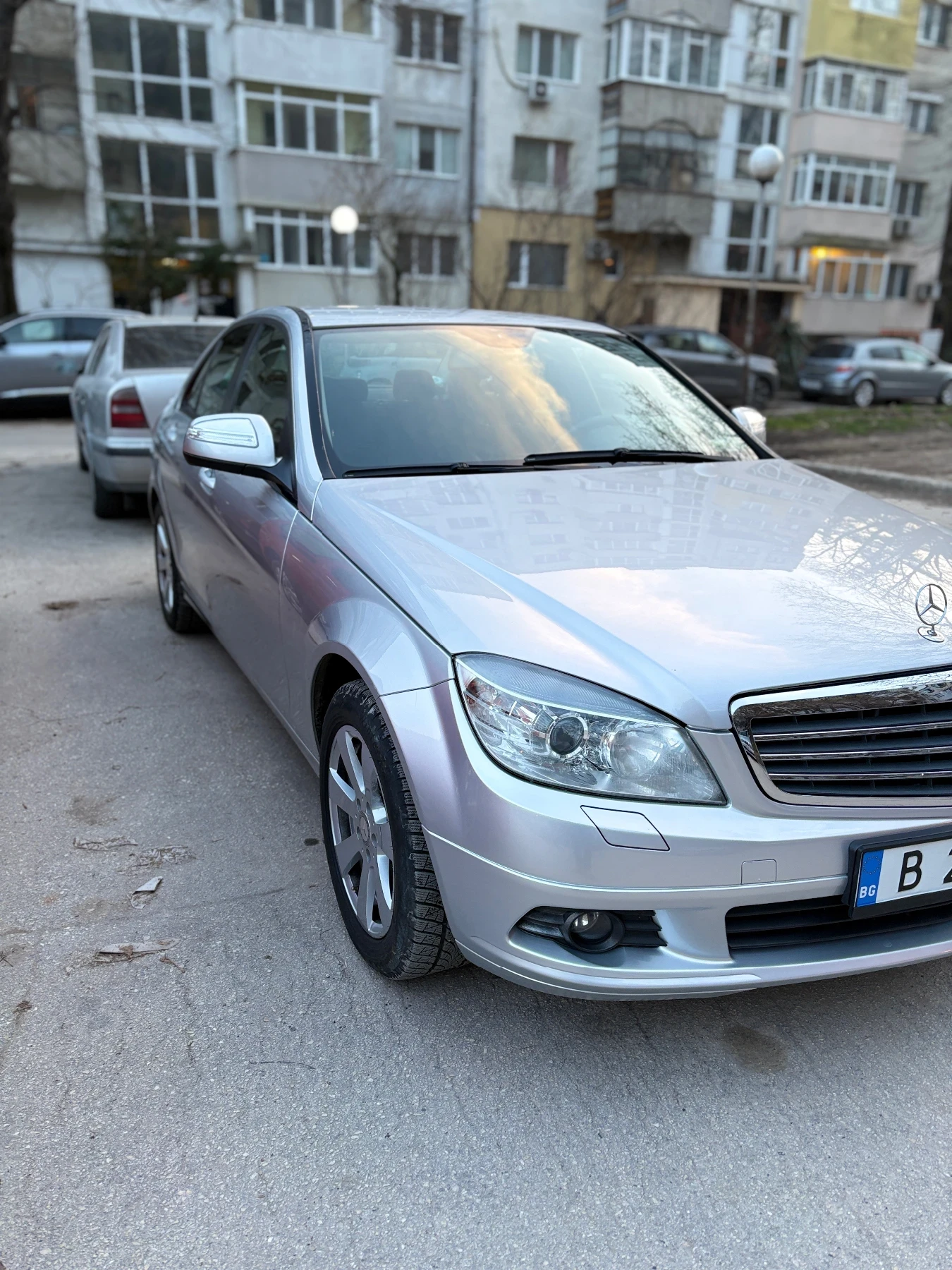 Mercedes-Benz C 200, снимка 3 - Автомобили и джипове - 53865068