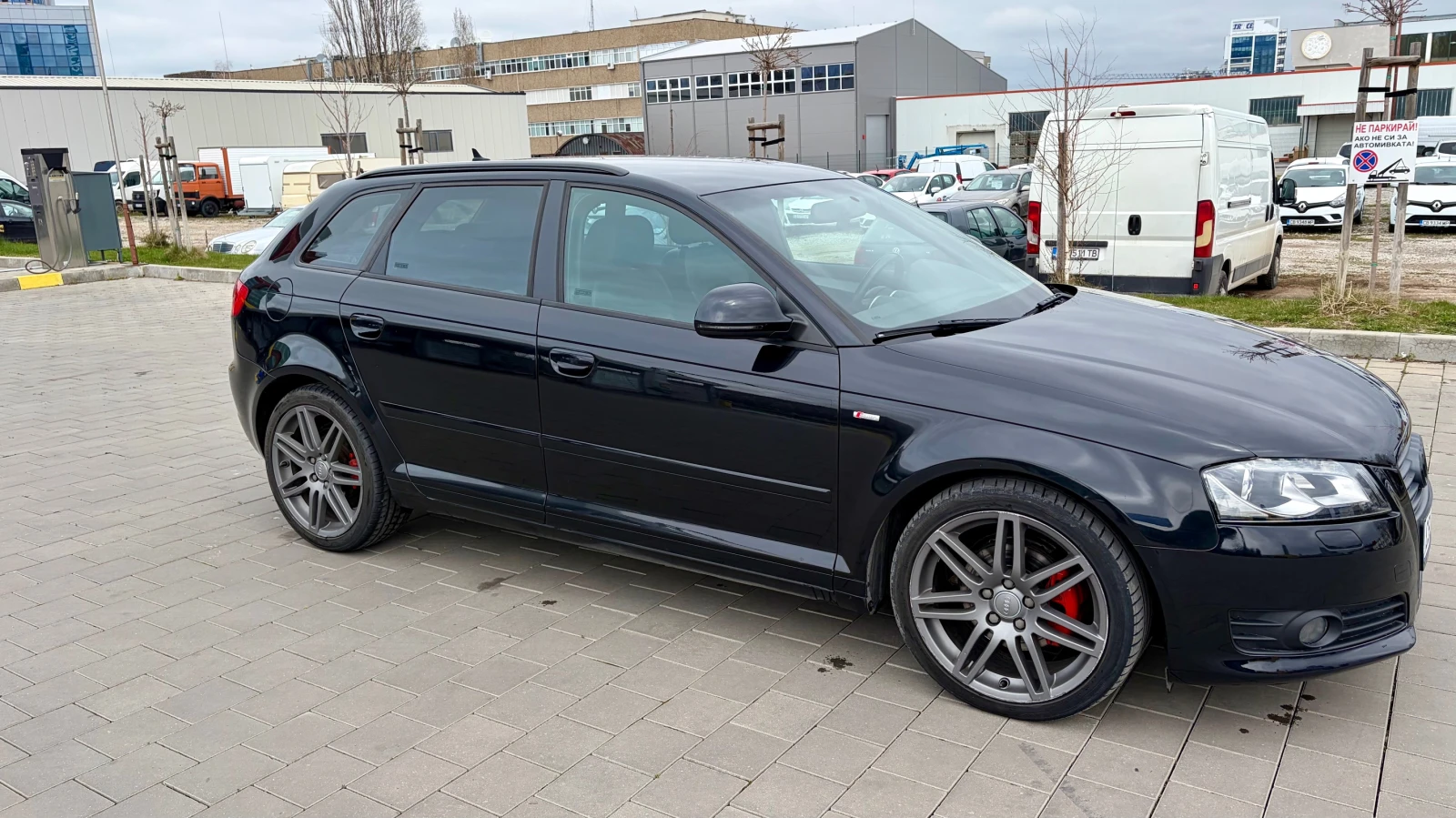 Audi A3 1.4TFSI S-Line Sportback , снимка 3 - Автомобили и джипове - 54015410