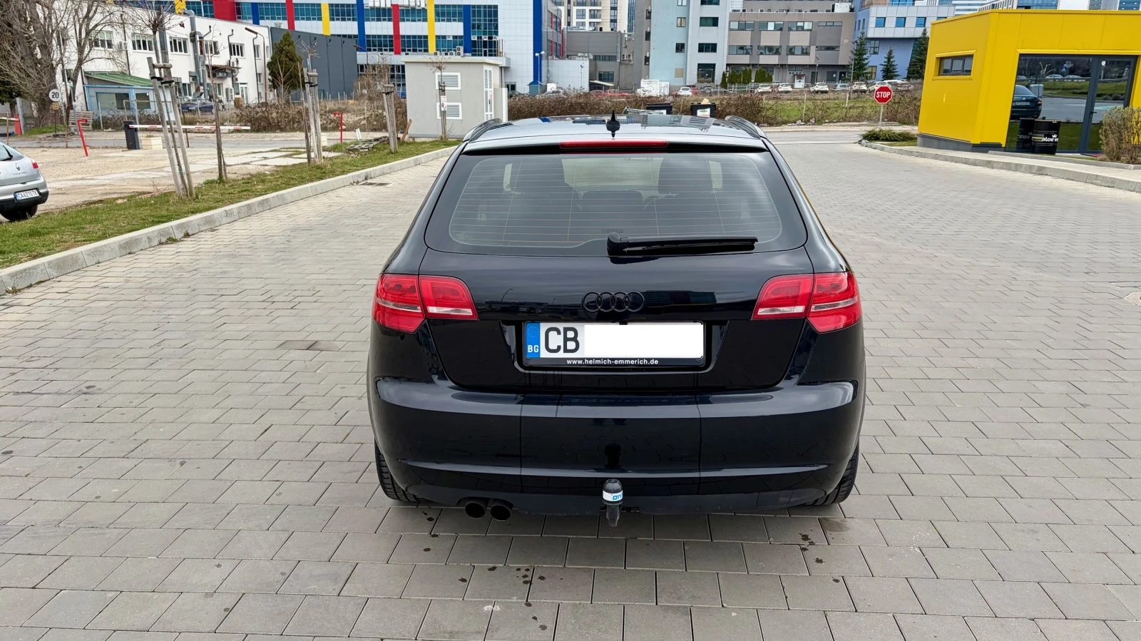 Audi A3 1.4TFSI S-Line Sportback , снимка 6 - Автомобили и джипове - 54015410