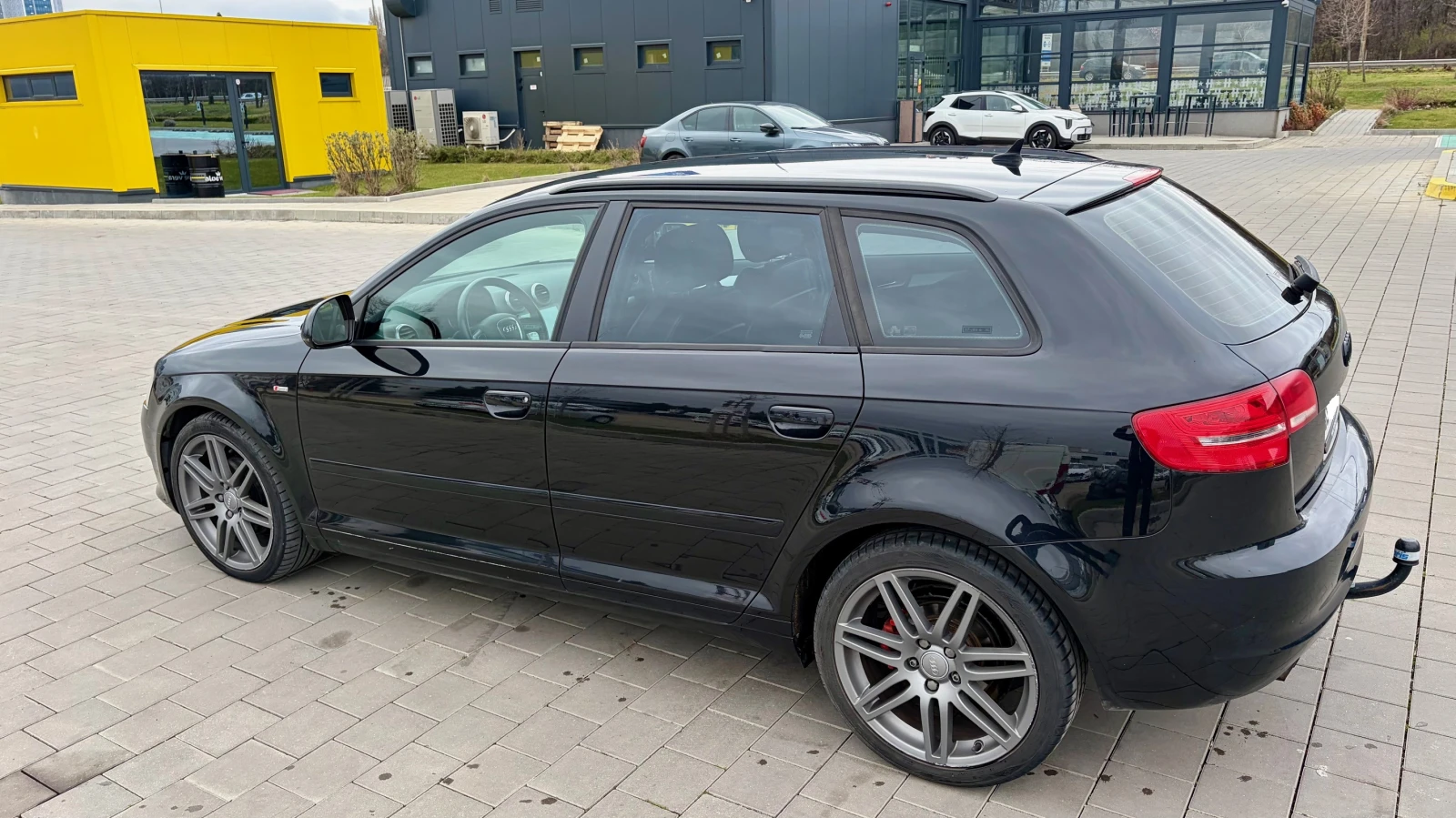 Audi A3 1.4TFSI S-Line Sportback , снимка 5 - Автомобили и джипове - 54015410