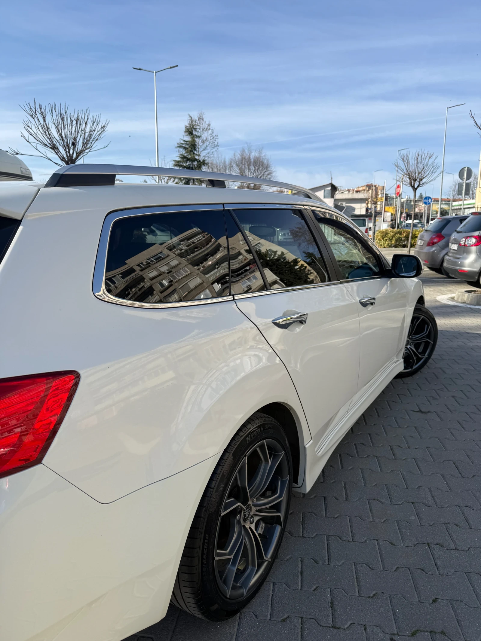 Honda Accord Type S (ЗАВОДСКИ)!!! 2.2 180к.с, снимка 8 - Автомобили и джипове - 54598952