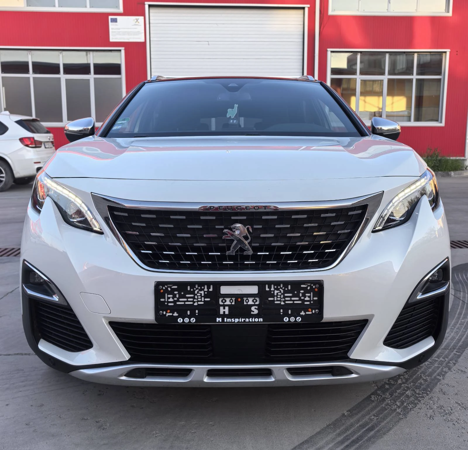 Peugeot 3008 2.0 Blue-HDi GT Line* Pano* Massage* Full, снимка 2 - Автомобили и джипове - 54356177