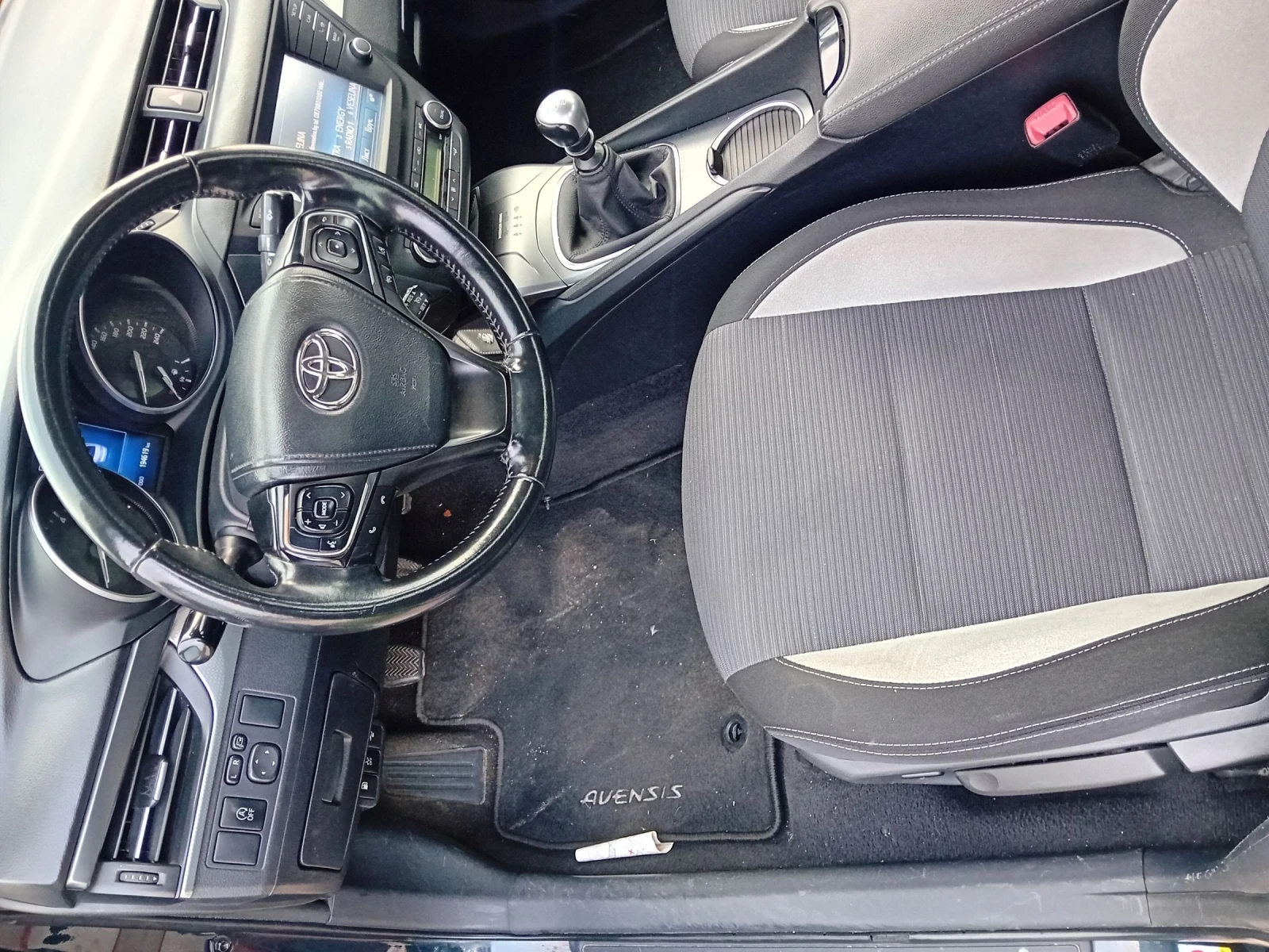 Toyota Avensis 2.0 D4 D 143��. | Mobile.bg � ����������� 12