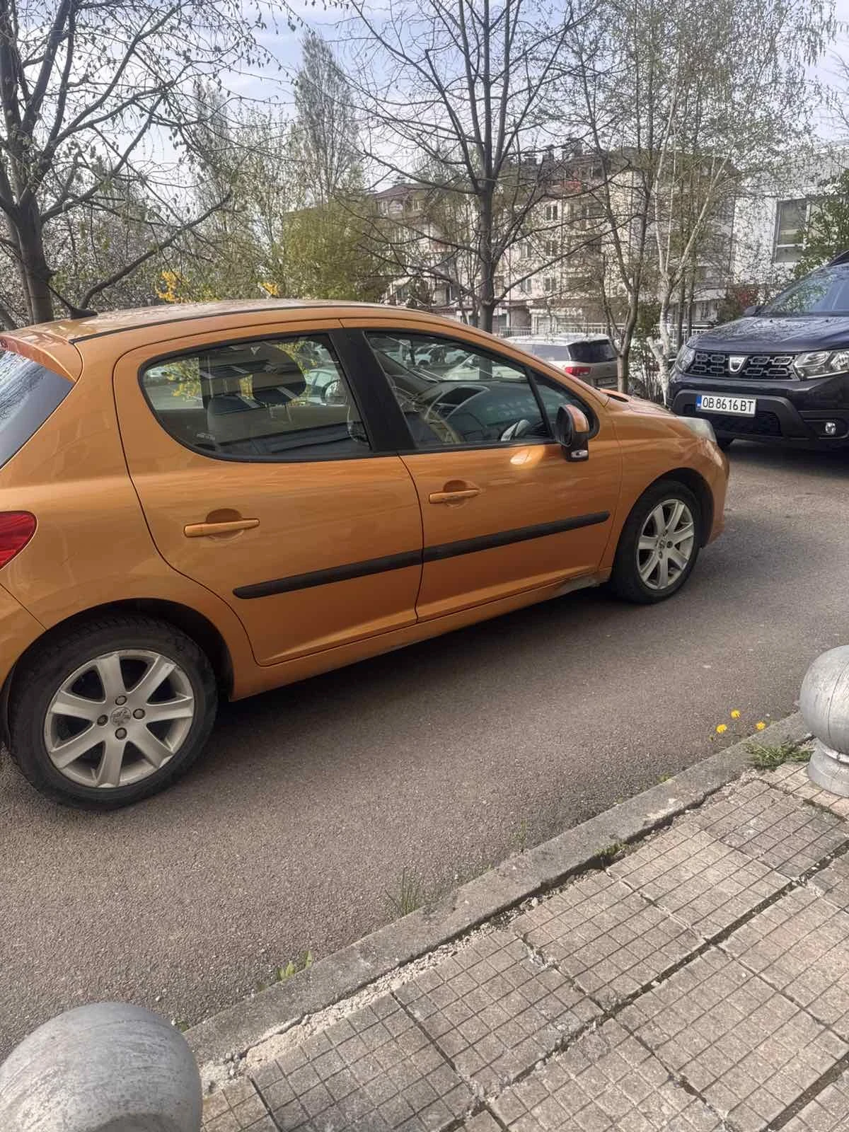 Peugeot 207 1.6 HDI 90к.с, снимка 3 - Автомобили и джипове - 54372362