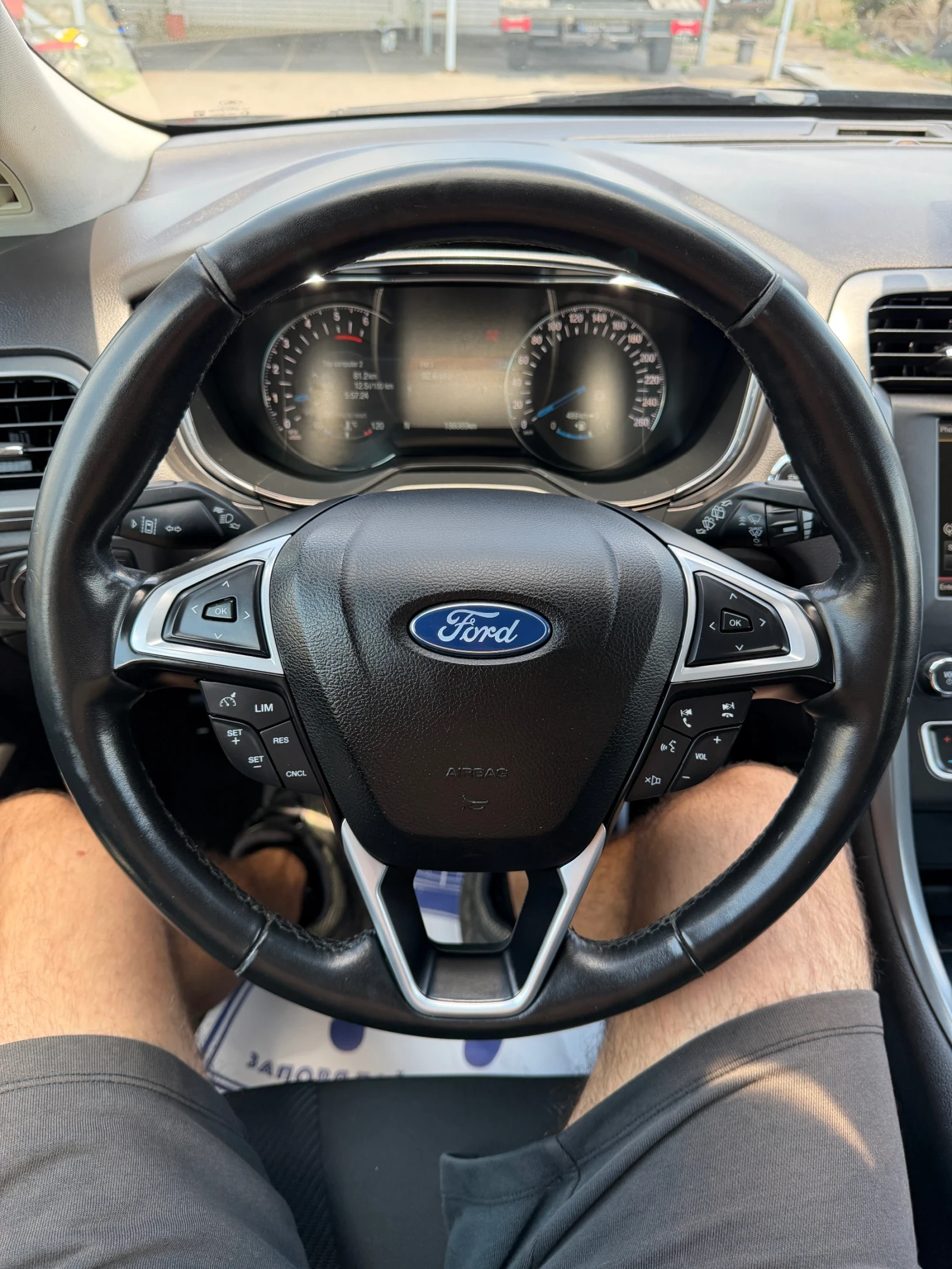 Ford Mondeo 2.0tdci 180кс ВСИЧКИ ЕКСТРИ, снимка 11 - Автомобили и джипове - 55328571