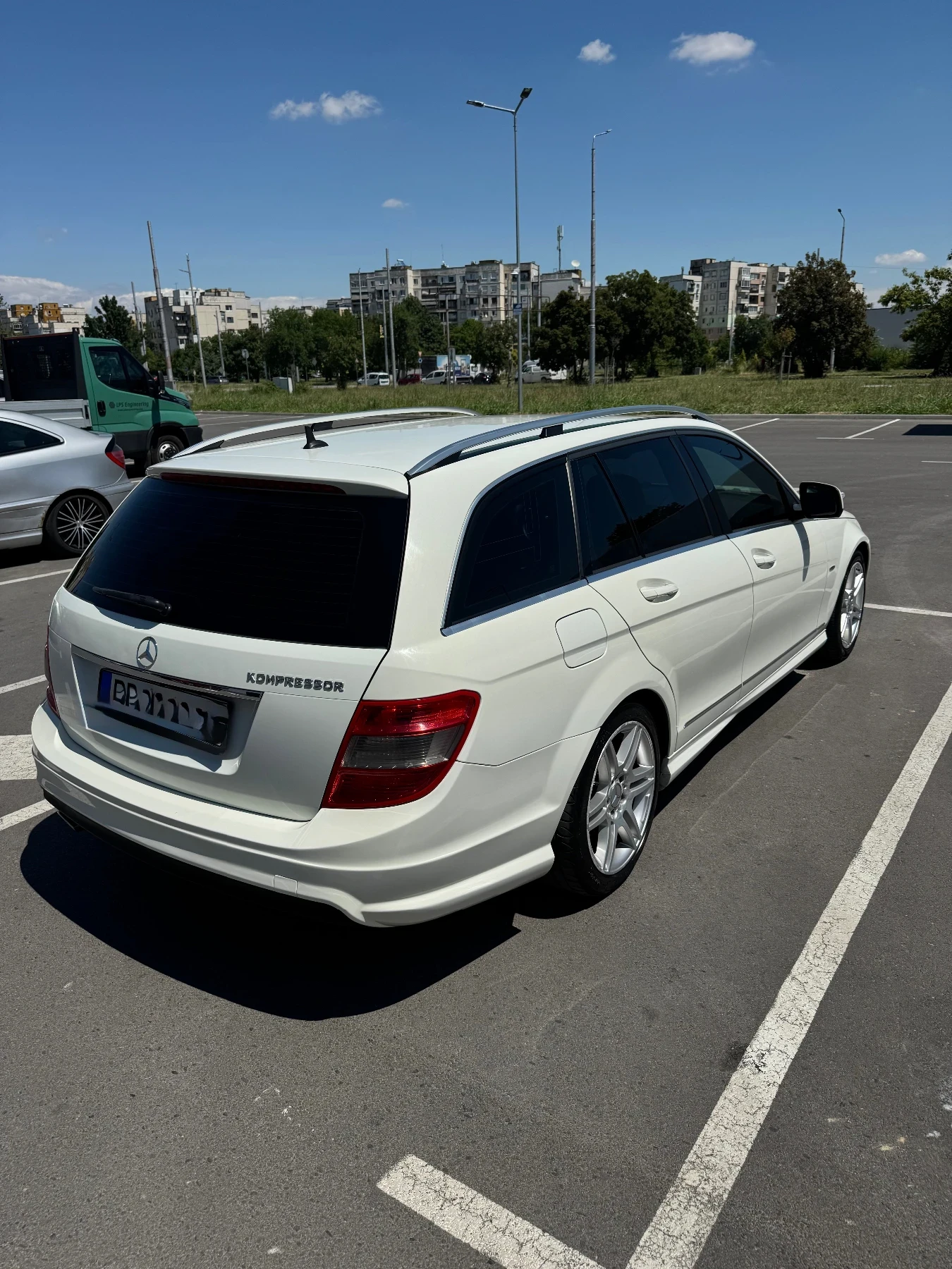 Mercedes-Benz C 180, снимка 13 - Автомобили и джипове - 55434320