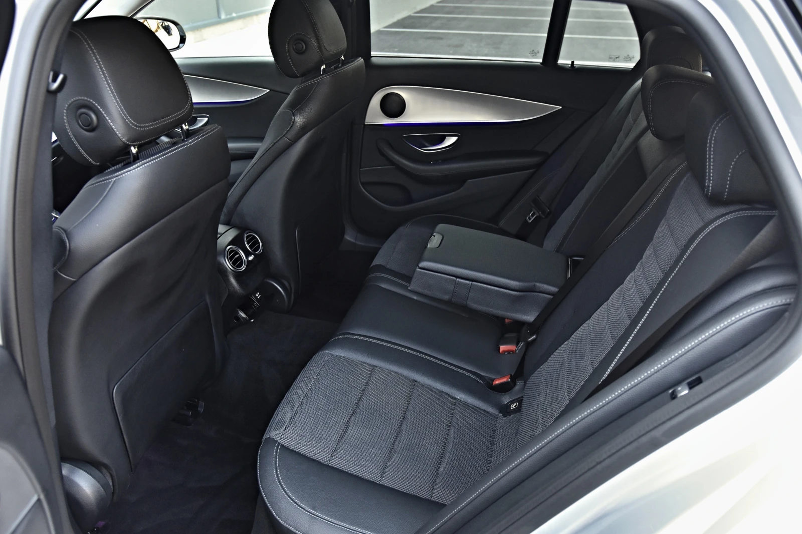 Mercedes-Benz E 220 ПОДГРЕВ* КАМЕРА* MULTIBEAM* , снимка 8 - Автомобили и джипове - 55588706