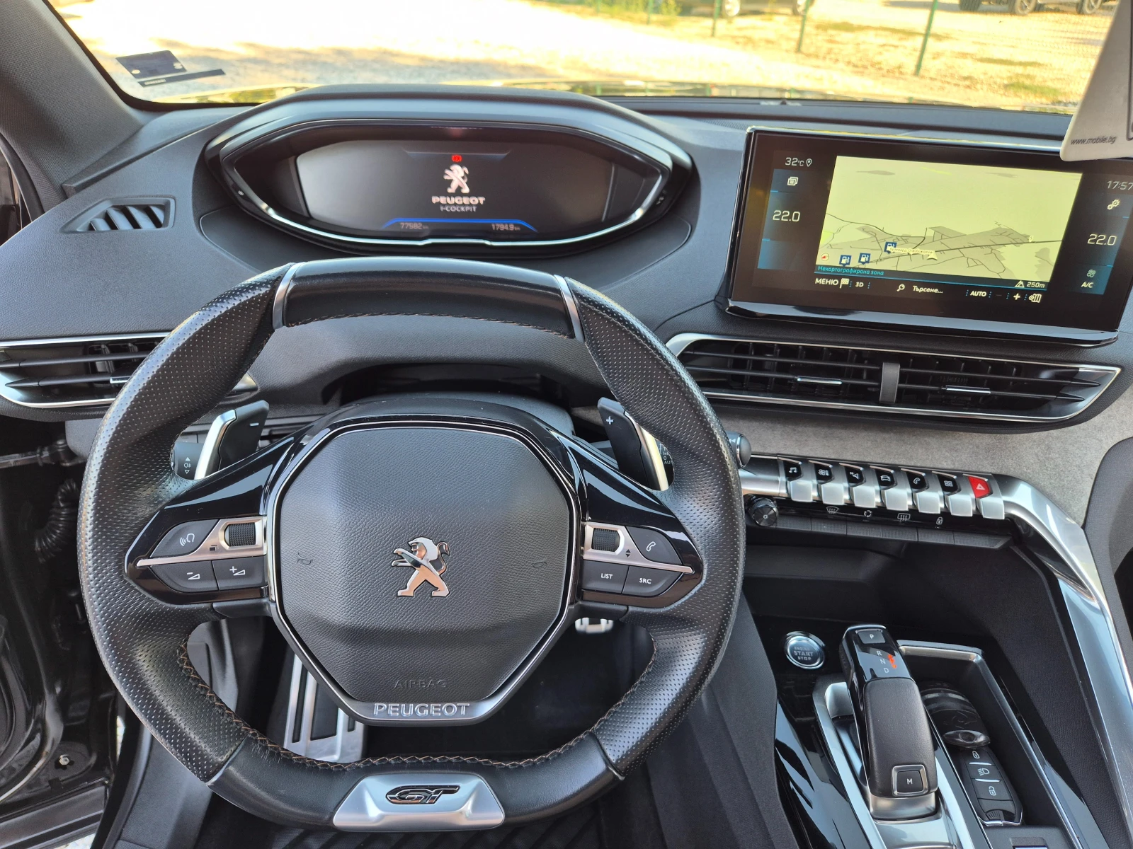 Peugeot 5008 * 2.0-180к.с* GT-LINE* PANO* DISTRONIC* 6+ 1* 77x., снимка 11 - Автомобили и джипове - 55682830