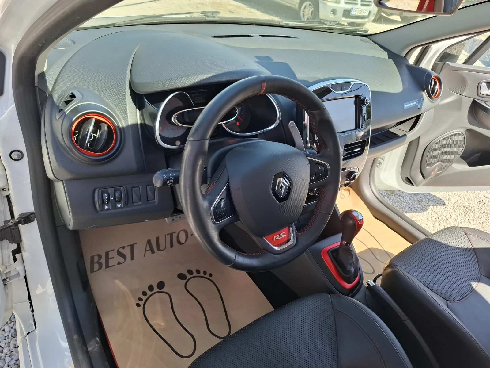 Renault Clio RS, снимка 10 - Автомобили и джипове - 55989405