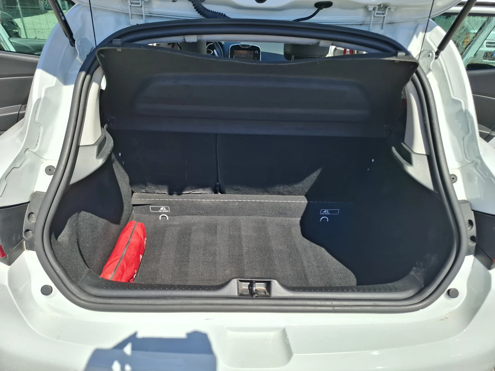 Renault Clio RS, снимка 11 - Автомобили и джипове - 55989405