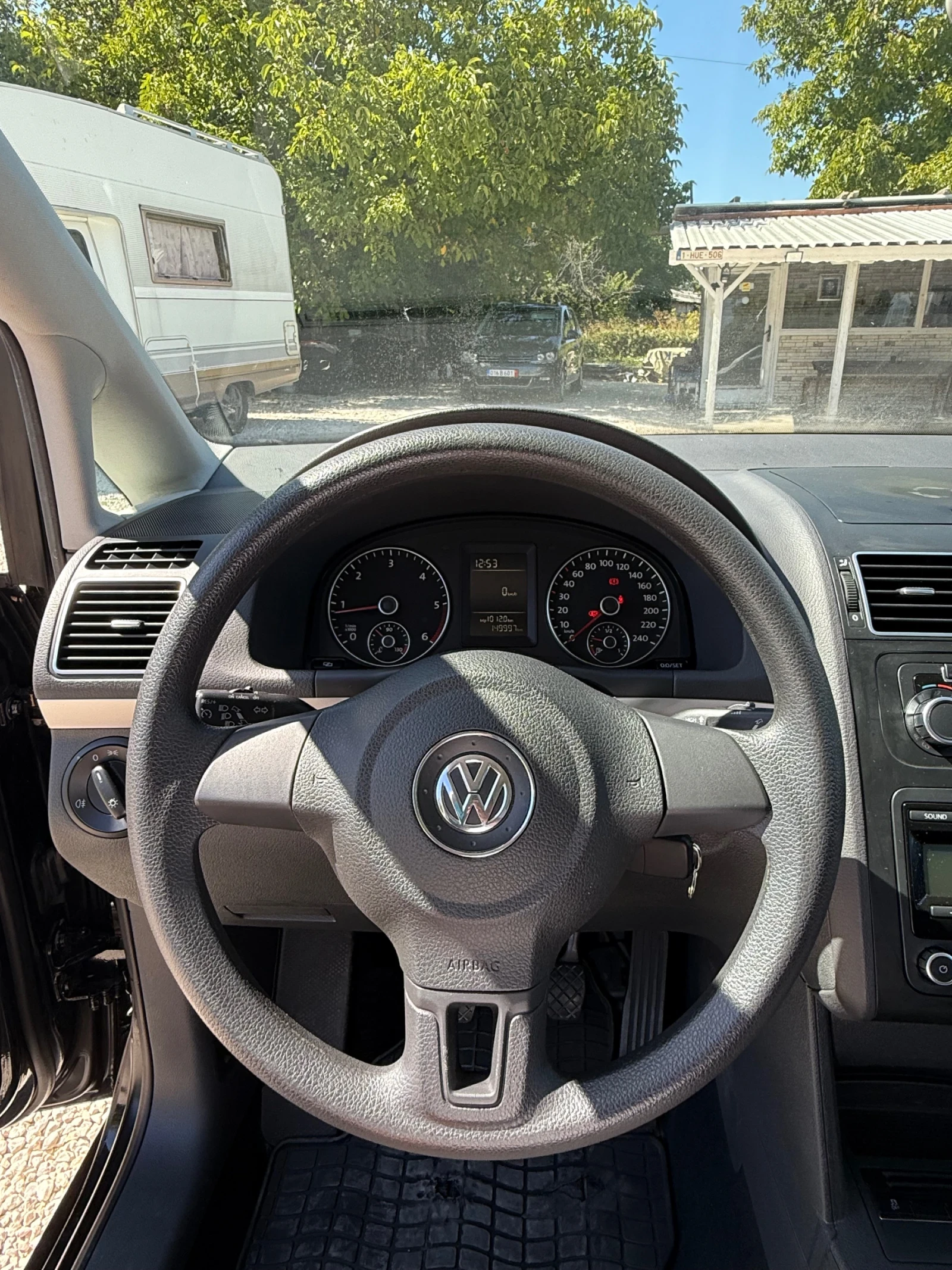 VW Touran VW Touran 1.6tdi 90hp, снимка 10 - Автомобили и джипове - 56019781
