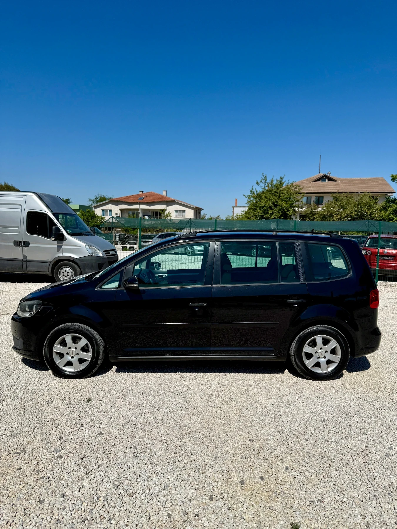 VW Touran VW Touran 1.6tdi 90hp, снимка 8 - Автомобили и джипове - 56019781