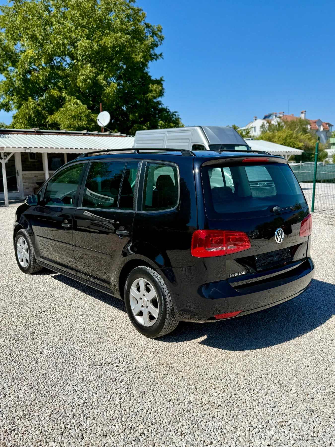 VW Touran VW Touran 1.6tdi 90hp, снимка 6 - Автомобили и джипове - 56019781