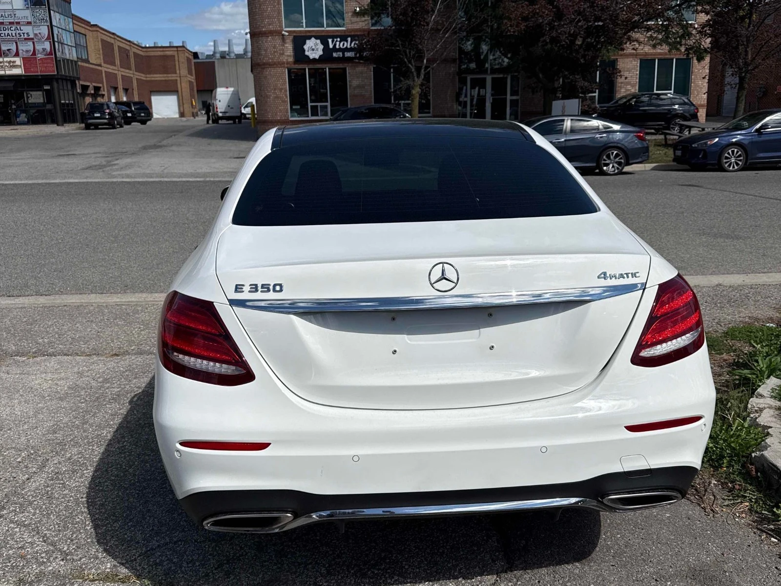Mercedes-Benz E 350 Цена до България & АвтоКредит, снимка 5 - Автомобили и джипове - 56196765