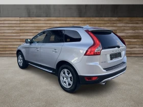 Volvo XC60 2.4d D4 AWD 5 ЦИЛИНДЪРА, снимка 4