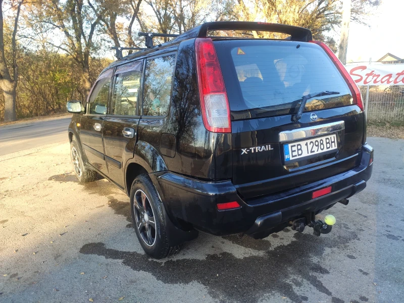 Nissan X-trail Джип, снимка 5 - Автомобили и джипове - 49241812